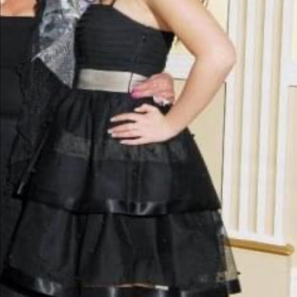 JUICY COUTURE DRESS SIZE 2 (cocktail dress) - Picture 5 of 7